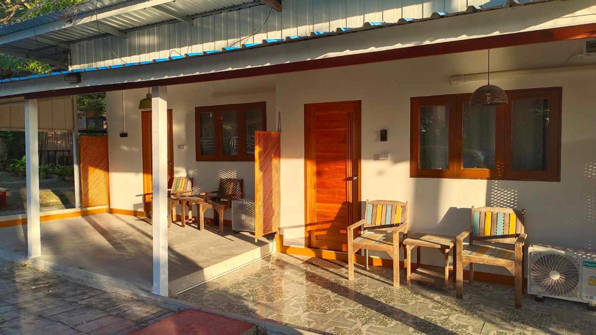 The Monkey Resort Donheang Pracsuap Khirikhan Kültér fotó