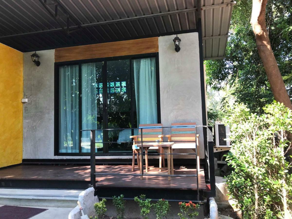 The Monkey Resort Donheang Pracsuap Khirikhan Kültér fotó