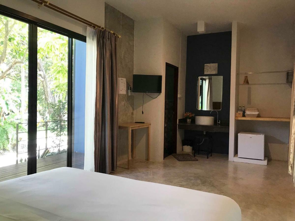 The Monkey Resort Donheang Pracsuap Khirikhan Kültér fotó